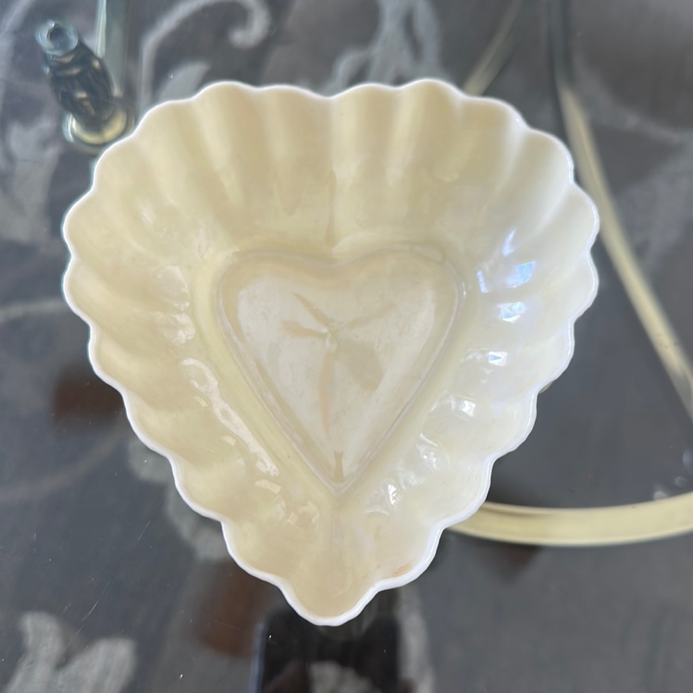 Belleek Ireland Heart Dish